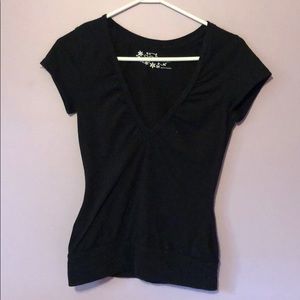 SO Black V Neck T Shirt Medium Junior’s